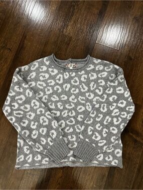 Pink Rose Gray and White Leopard Print Crewneck Sweater